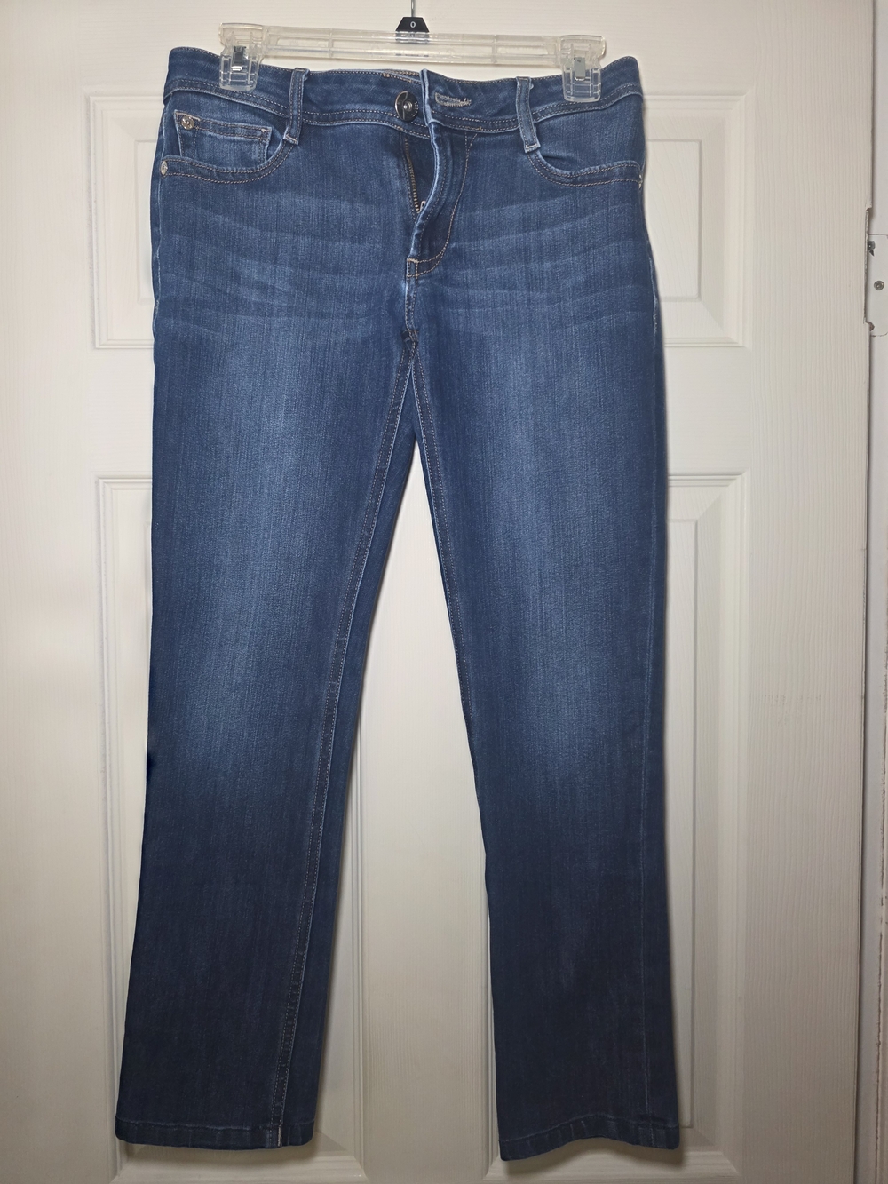 DL1961 Women's Straight Leg Jeans in Mid Blue